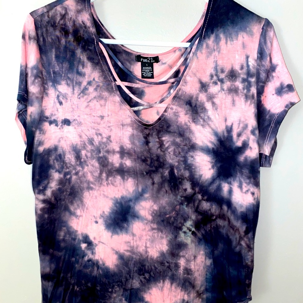 Rue 21 pink/navy top with cris cross at the top